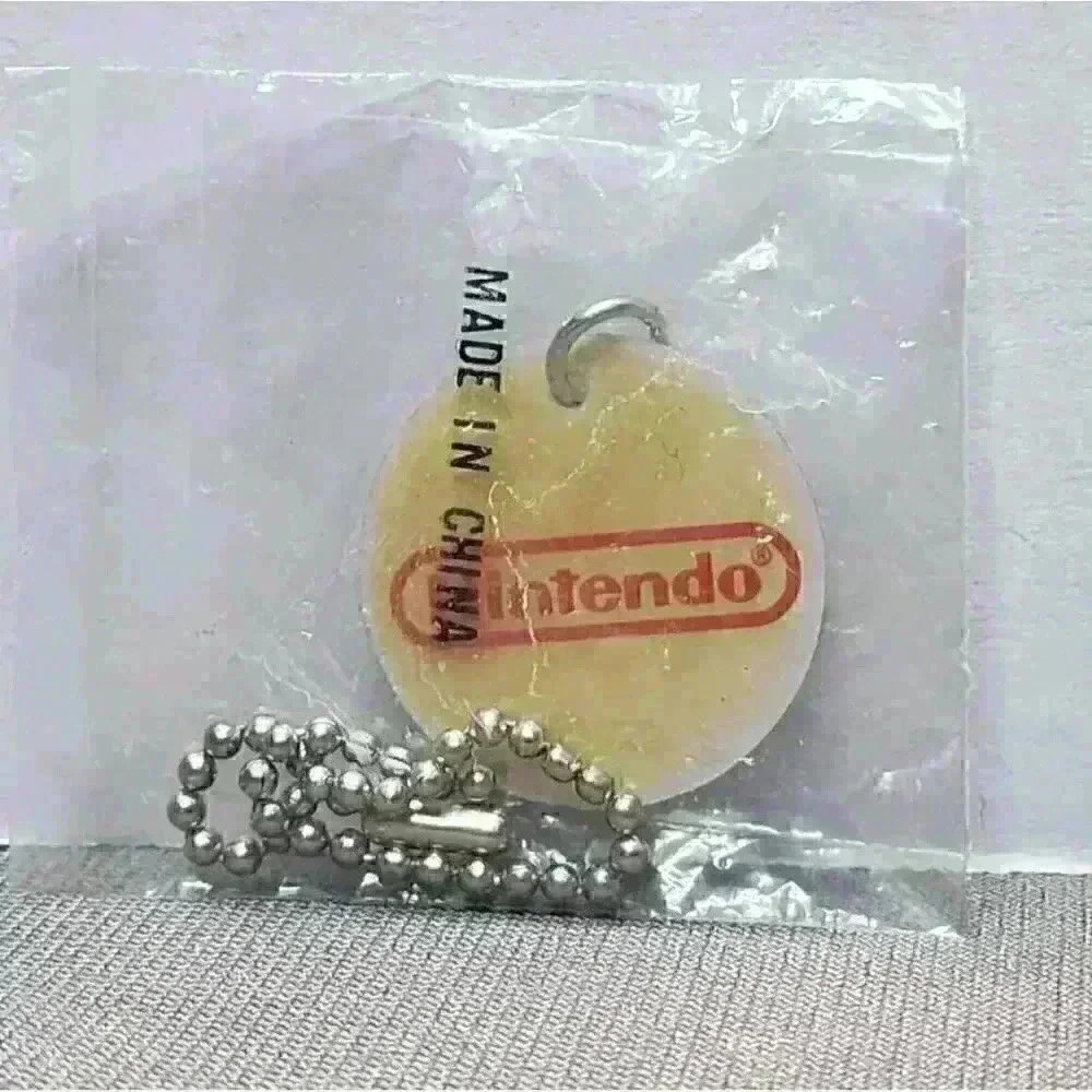 Pokemon 2000 Stadium Tour Nintendo 64 Era Promotional Dangler Charm Keychain NEW - Picture 3 of 3